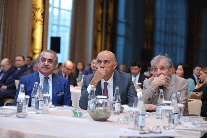bp və TLM yeni layihə təqdim etdi —“Parlaq rənglərin işığında” bp və TLM yeni layihə təqdim etdi —“Parlaq rənglərin işığında”