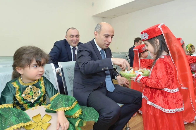 Emin Əmrullayev Xankəndi və Xocalıda təhsil müəssisələrində oldu — FOTOLAR