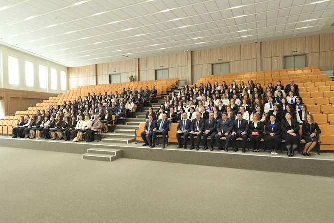 Nazir işğaldan azad olunmuş ərazilərdə çalışan müəllimlərlə görüşüb — FOTOLAR