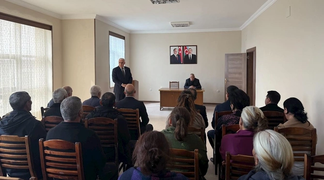 Milli Məclisin deputatı Vüqar Rəhimzadə Culfada seçiciləri ilə növbəti görüşünü keçirib — FOTOLAR Milli Məclisin deputatı Vüqar Rəhimzadə Culfada seçiciləri ilə növbəti görüşünü keçirib — FOTOLAR