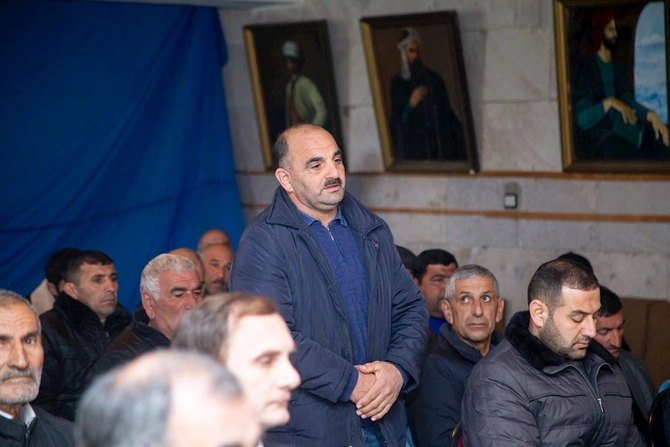 Rüstəm Xəlilov Kür Qaraqaşlıda sakinlərlə görüşdü — FOTOLAR