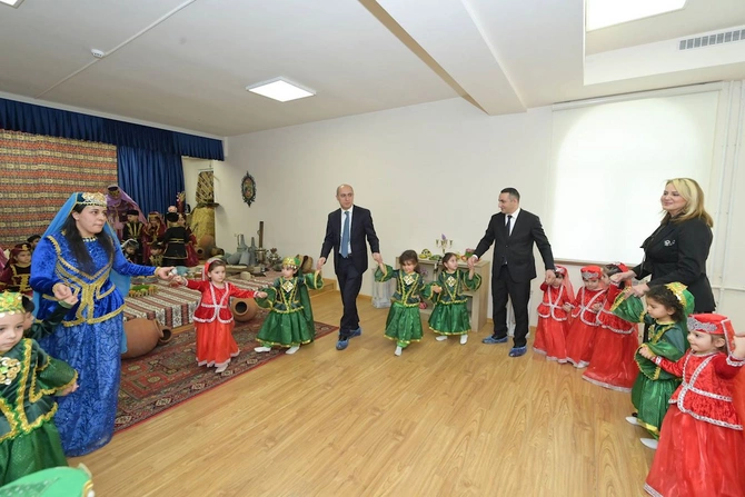 Emin Əmrullayev Xankəndi və Xocalıda təhsil müəssisələrində oldu — FOTOLAR