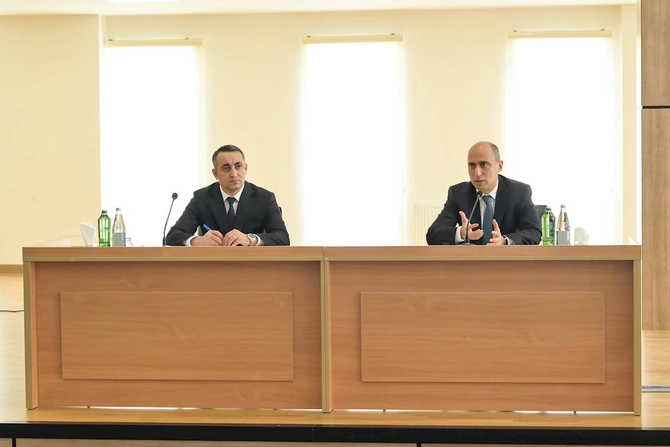 Nazir işğaldan azad olunmuş ərazilərdə çalışan müəllimlərlə görüşüb — FOTOLAR