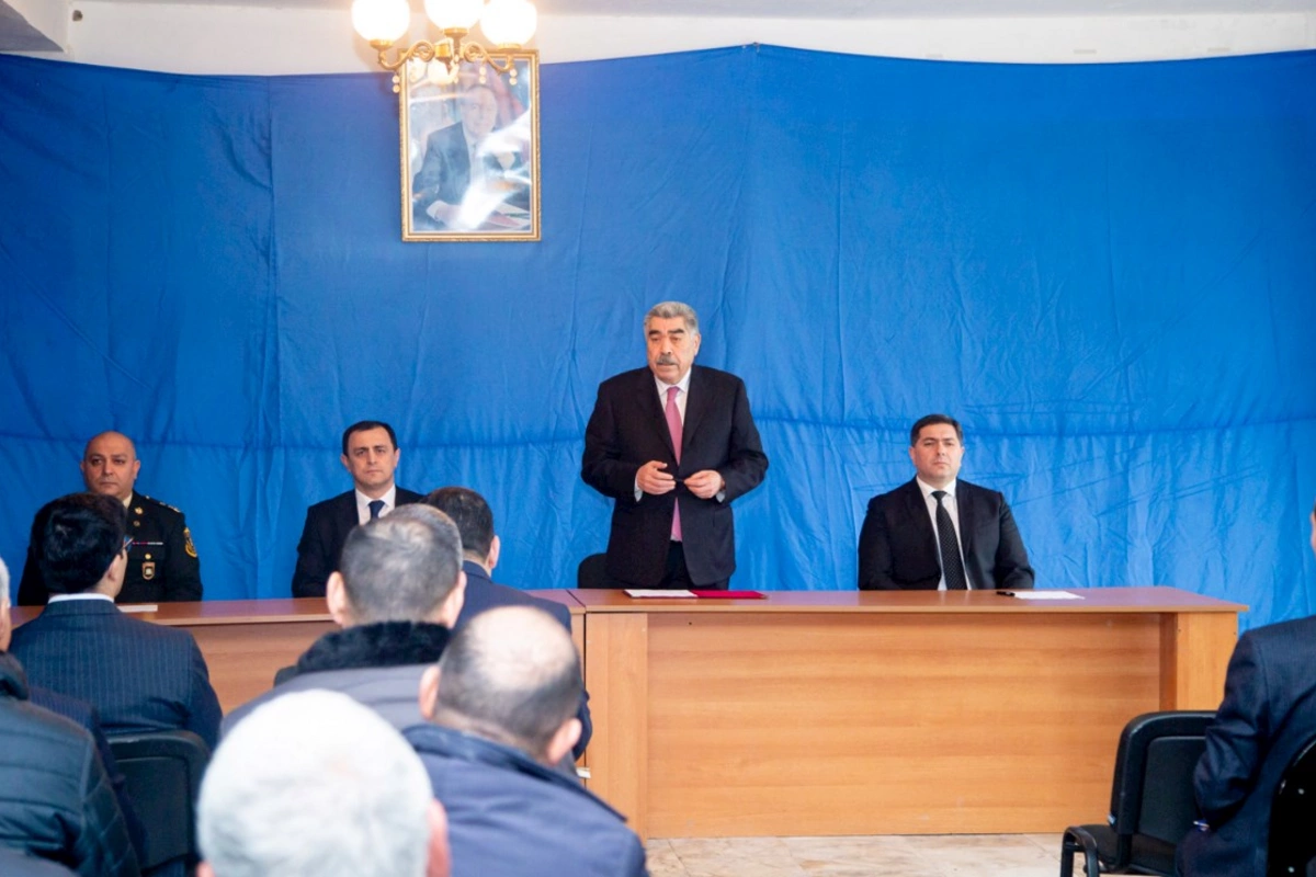 Rüstəm Xəlilov Kür Qaraqaşlıda sakinlərlə görüşdü — FOTOLAR