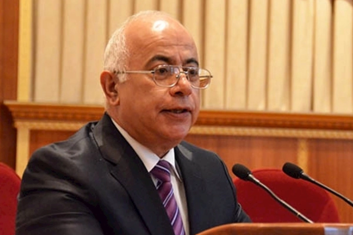 “12 sot torpağım var, onu buradan idarə edirəm”