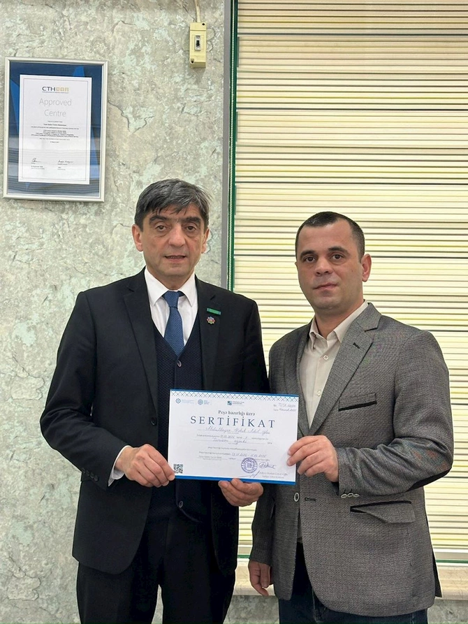 Turan Qastro Turizm Akademiyasında turizm agenti ixtisası üzrə sertifikasiya mərhələsi başa çatdı — FOTOLAR
