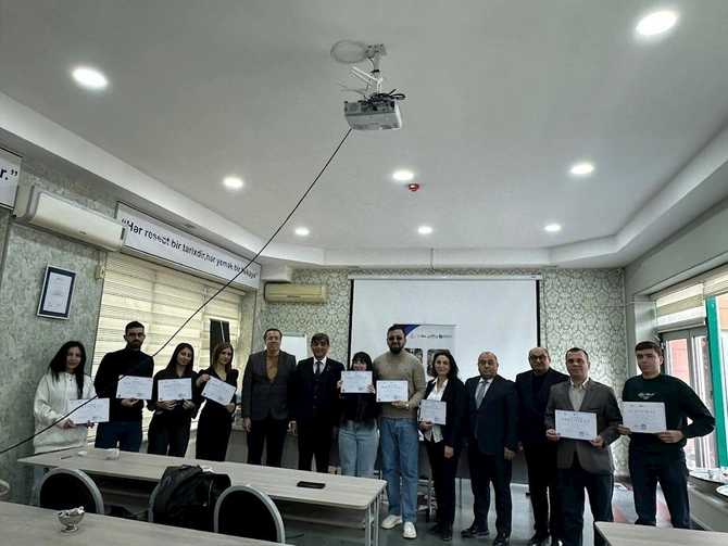 Turan Qastro Turizm Akademiyasında turizm agenti ixtisası üzrə sertifikasiya mərhələsi başa çatdı — FOTOLAR