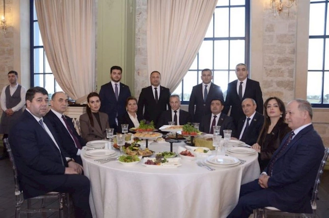 Şəhid ailələri və qazilərə ehtiram: Ramazan münasibətilə iftar süfrəsi təşkil olundu — FOTOLAR