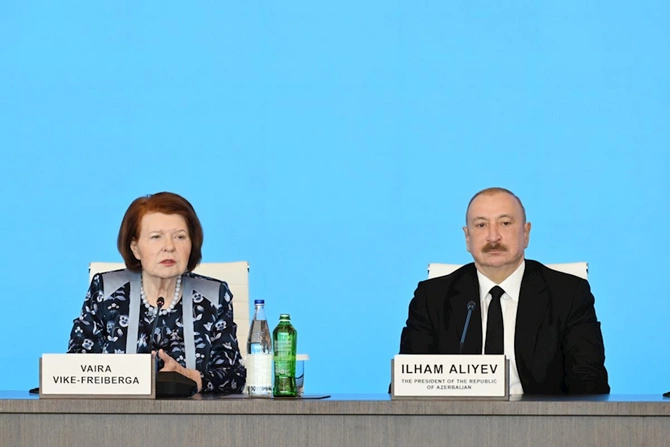 Prezident İlham Əliyev XIII Qlobal Bakı Forumunun açılış mərasimində çıxış etdi — FOTOLAR (YENİLƏNİB)