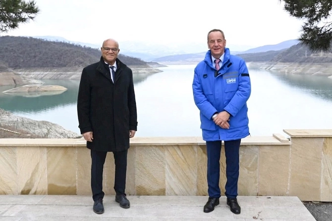 Beynəlxalq kanoe federasiyalarının prezidentləri Sərsəng su anbarında — FOTOLAR Beynəlxalq kanoe federasiyalarının prezidentləri Sərsəng su anbarında — FOTOLAR