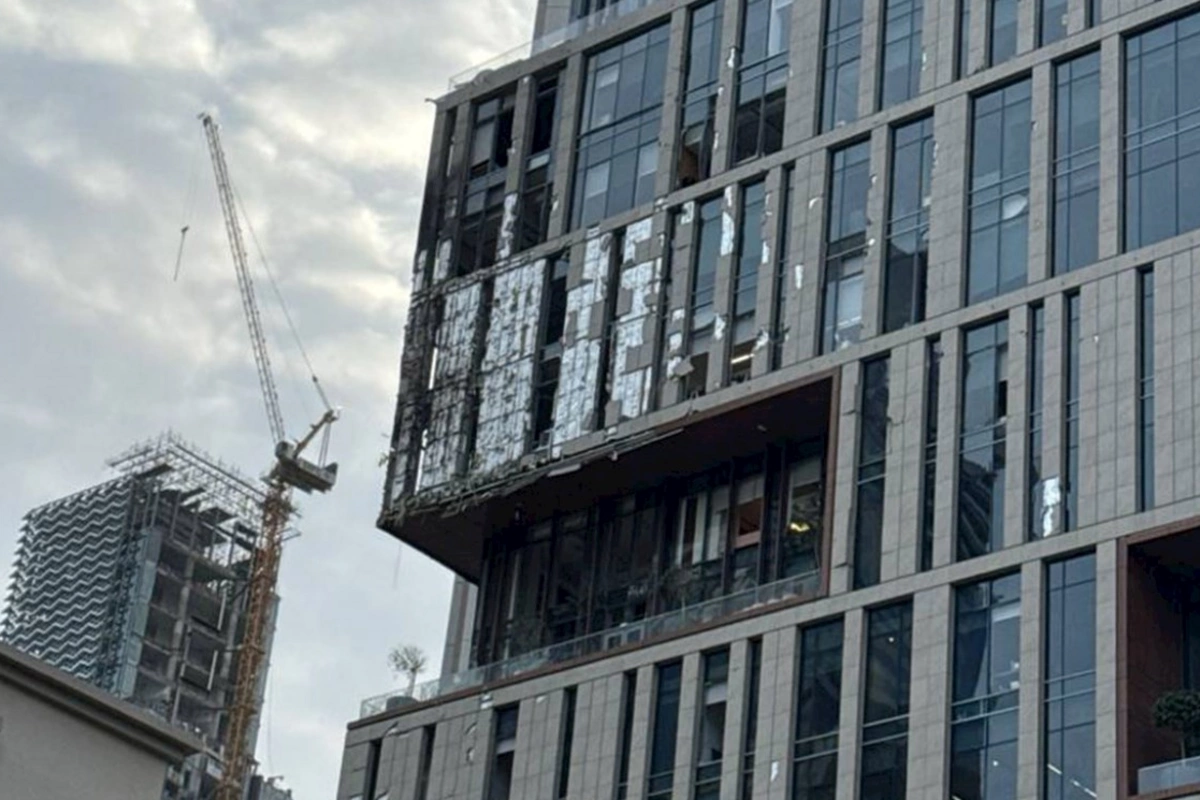 Dubay Beynəlxalq Maliyyə Mərkəzi vuruldu — VİDEO/FOTO