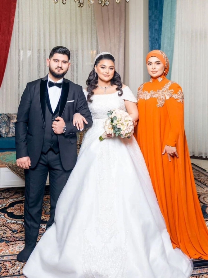 Bu il qapılarında xeyir iş olan məşhurlar — FOTOLAR Bu il qapılarında xeyir iş olan məşhurlar — FOTOLAR