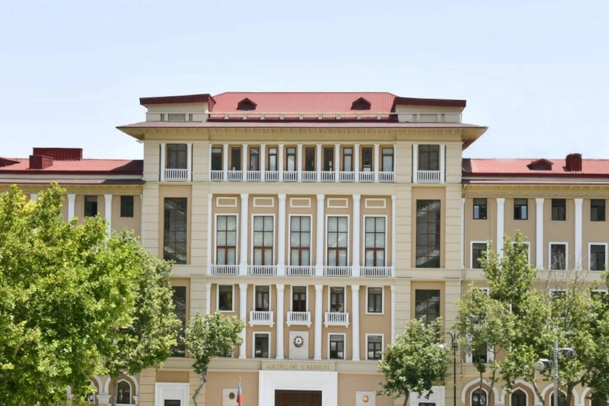 Azərbaycanda xüsusi karantin rejiminin müddəti uzadılıb
