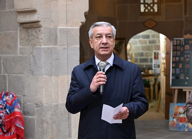 Prezidentin gəlini Buxara karvansarasının açılışında — FOTOLAR
