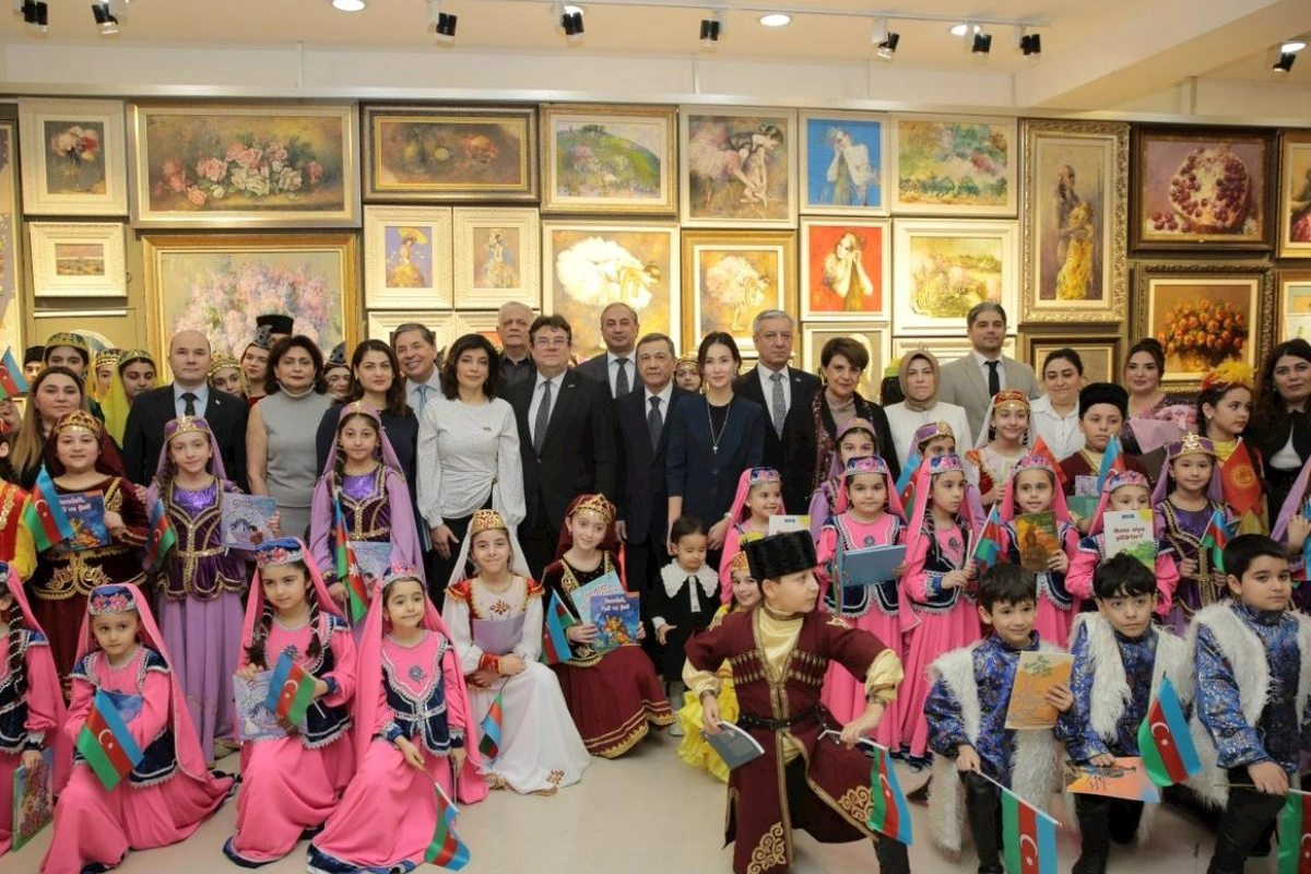 Səma rəqs ansamblı Bahar sevinci adlı konsert proqramı ilə çıxış etdi — FOTOLAR