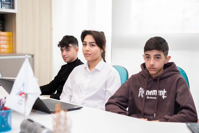 Bakı Limanında “RoboPort” layihəsinin üçüncü sessiyasına start verildi — FOTOLAR Bakı Limanında “RoboPort” layihəsinin üçüncü sessiyasına start verildi — FOTOLAR