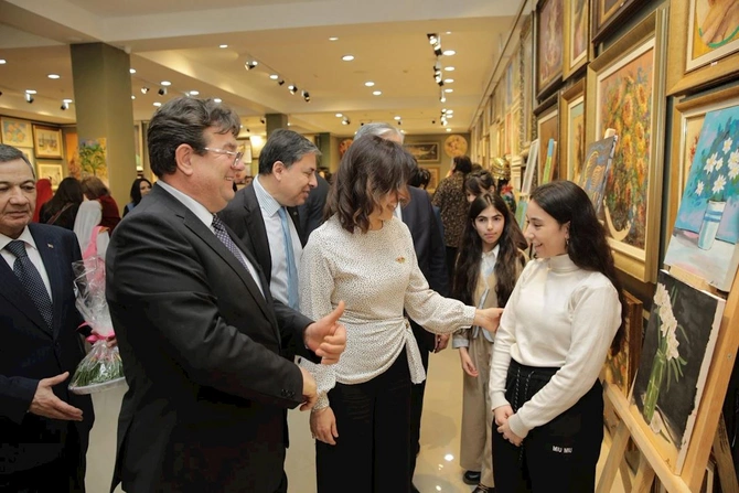 Səma rəqs ansamblı Bahar sevinci adlı konsert proqramı ilə çıxış etdi — FOTOLAR