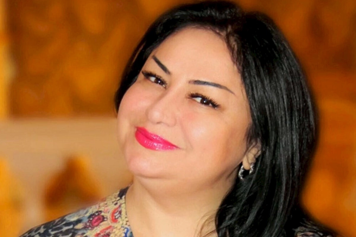 Həmin müğənnilər tənqidi özləri qazanırlar