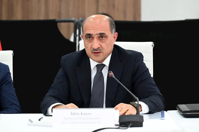 ICESCO üzrə Azərbaycan Respublikası Milli Komissiyasının 3-cü iclası keçirilib — FOTOLAR