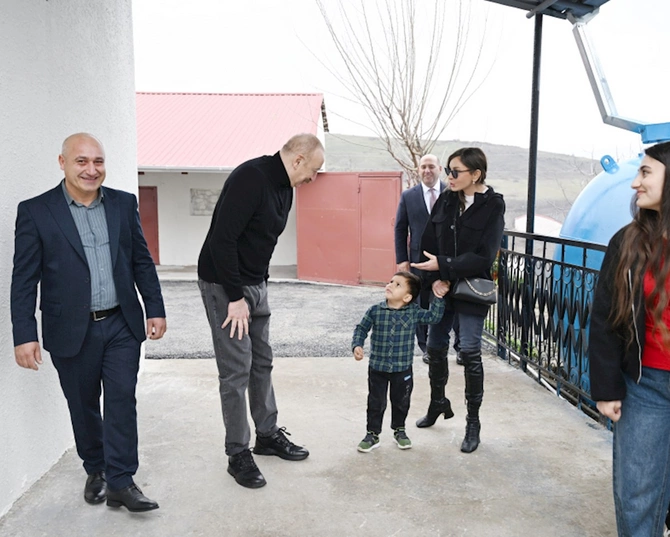 Prezidentlə xanımı Xocavəndə getdi — FOTOLAR