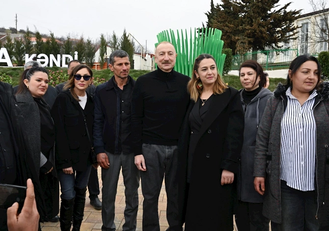 Prezidentlə xanımı Xocavəndə getdi — FOTOLAR