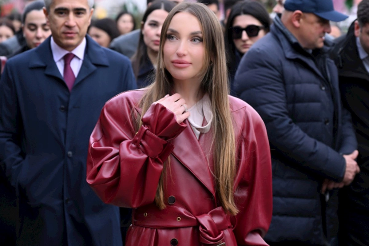 Alyona Əliyeva Novruz yarmarkasında — FOTOLAR