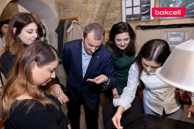 Bakcell Novruz ərəfəsində media nümayəndələri ilə görüş keçirib — FOTOLAR Bakcell Novruz ərəfəsində media nümayəndələri ilə görüş keçirib — FOTOLAR