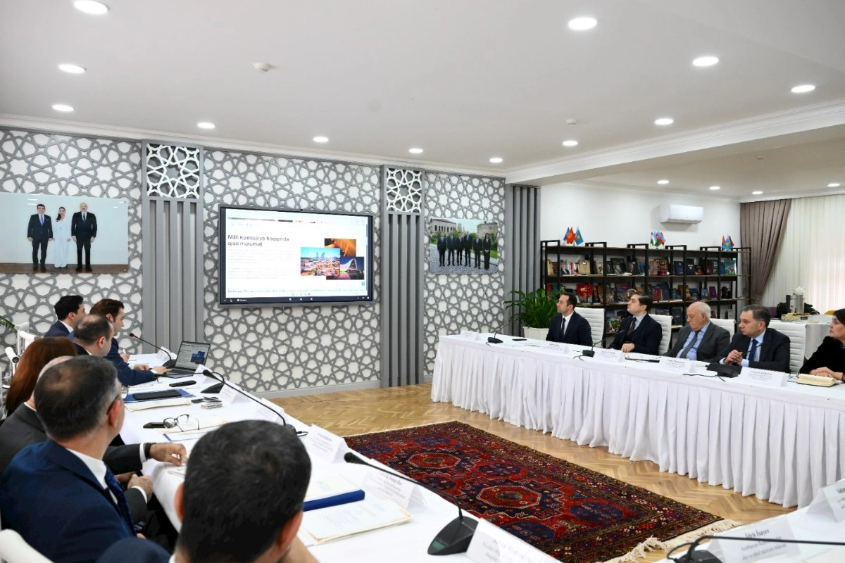 ICESCO üzrə Azərbaycan Respublikası Milli Komissiyasının 3-cü iclası keçirilib — FOTOLAR