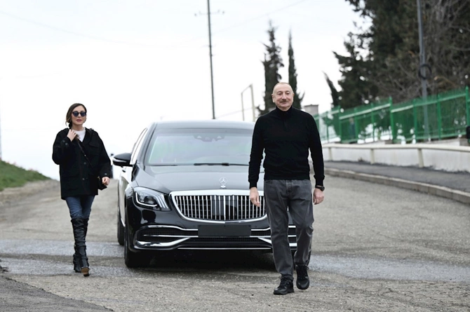 Prezidentlə xanımı Xocavəndə getdi — FOTOLAR