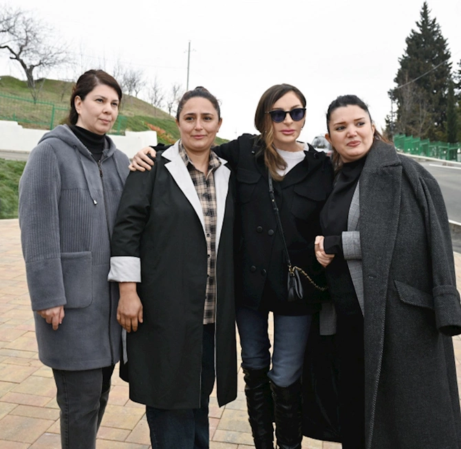 Prezidentlə xanımı Xocavəndə getdi — FOTOLAR