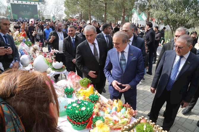 Hacıqabul rayonunda ilk dəfə Quşçuluq Festivalı keçirilib — FOTOLAR Hacıqabul rayonunda ilk dəfə Quşçuluq Festivalı keçirilib — FOTOLAR