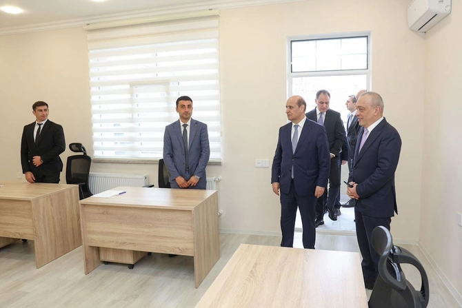 Zaur Mikayılov Nəzarət Xidmətinin 2 saylı Abşeron-Xızı regional bölməsinin yeni inzibati binası ilə tanış oldu — FOTOLAR