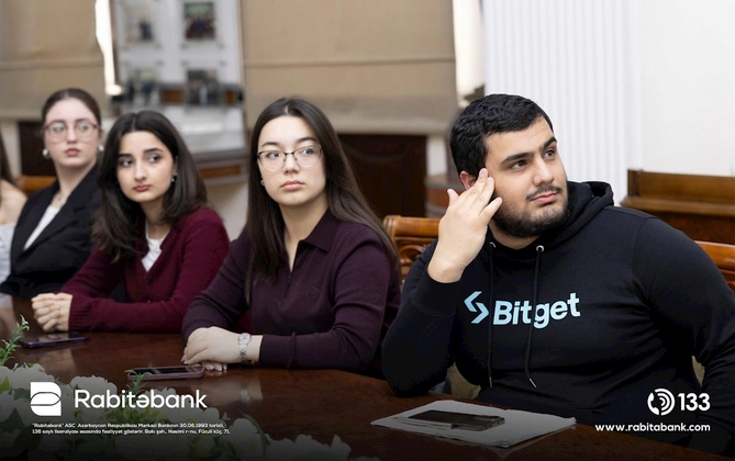 Rabitəbank Qlobal Pul Həftəsi 2026 çərçivəsində tələbələr üçün maarifləndirici təşəkküslə çıxış edib — FOTOLAR