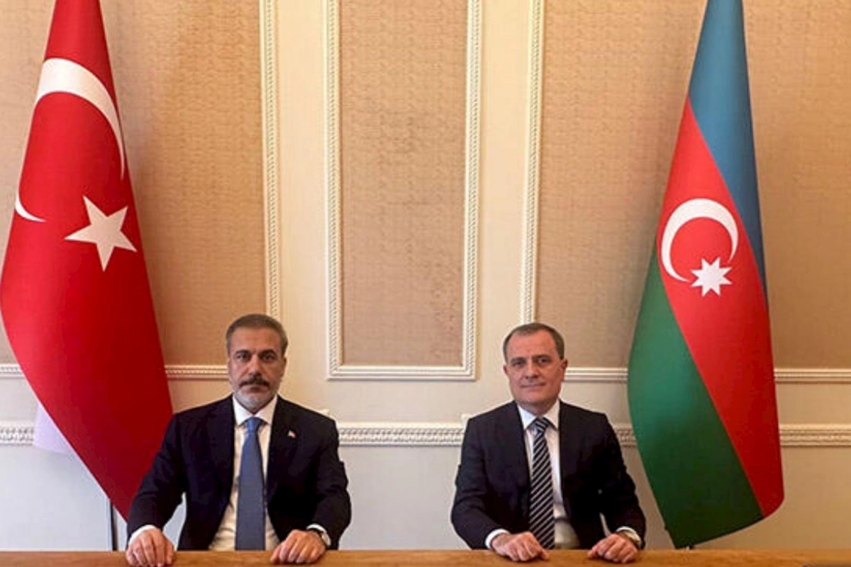 Bayramov Fidanla danışdı: İrandan eskalasiya...