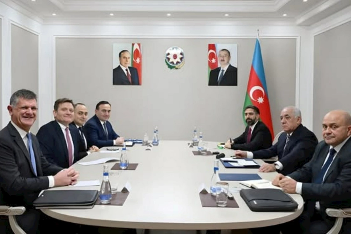 bp-nin icraçı vitse-prezidenti Qordon Birrel Bakıya gəldi