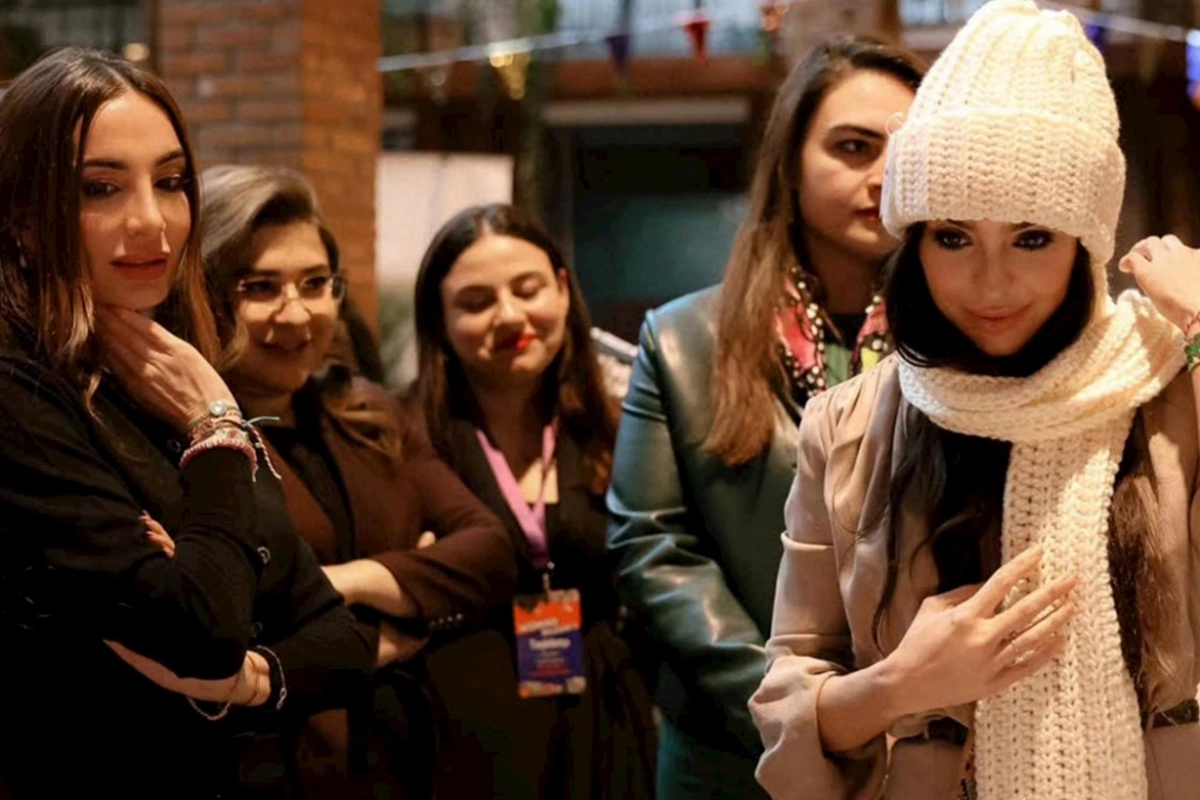Prezidentin qızları “Woman Bazaar 5” festivalında — FOTOLAR
