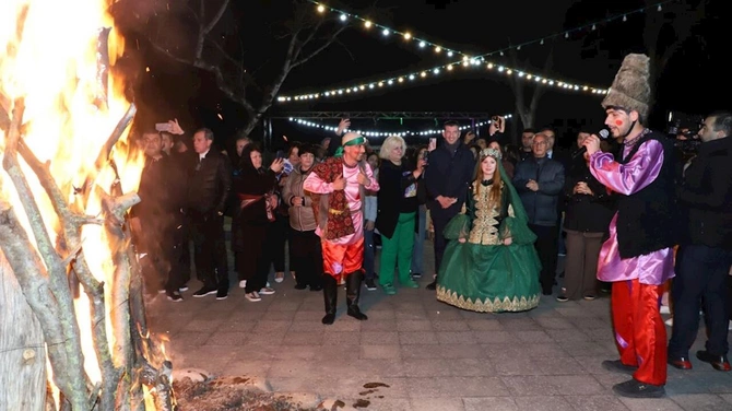 Bayram günlərində təhsil işçiləri bir araya gəldi — FOTOLAR Bayram günlərində təhsil işçiləri bir araya gəldi — FOTOLAR