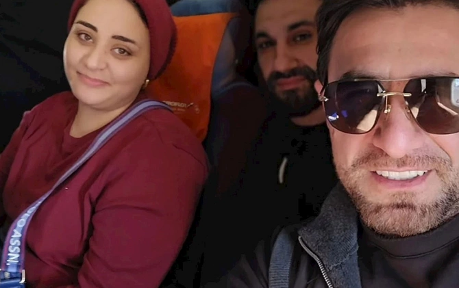 Quşlarla toqquşan təyyarədə bu müğənnilər olub — FOTO