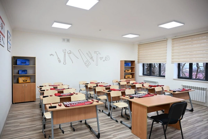 İlham Əliyev Şamaxı Avropa liseyinin yeni binasının açılışında iştirak etdi — FOTOLAR İlham Əliyev Şamaxı Avropa liseyinin yeni binasının açılışında iştirak etdi — FOTOLAR