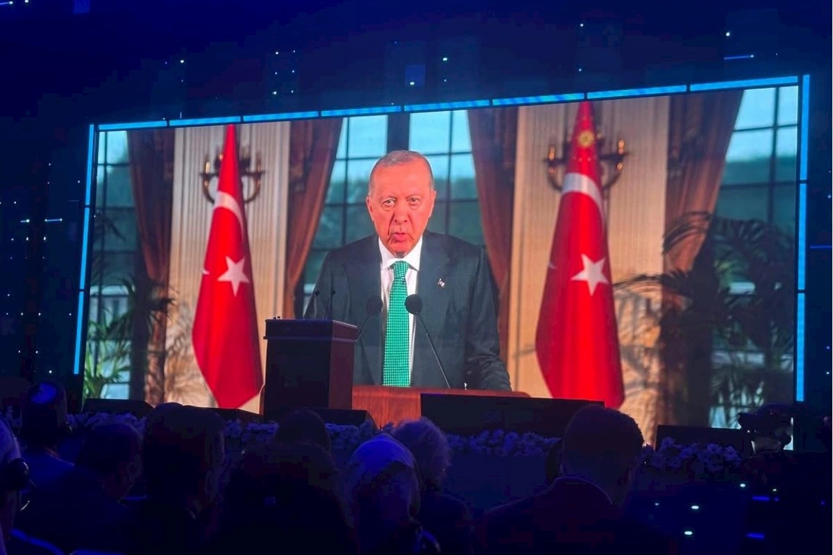 “STRATCOM Zirvesi 2026” beynəlxalq forumu işə başladı — FOTOLAR