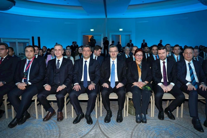 Əhməd İsmayılov Burhanettin Duranla Anlaşma Memorandumu imzalayıb — FOTOLAR