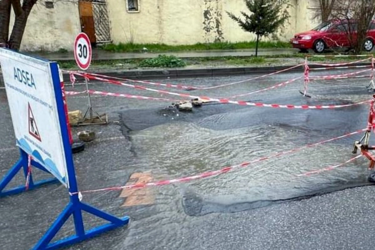 Bakıda yol çökdü — FOTOLAR