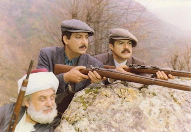Əmisi qızı ilə evlənmişdi, 100 gün həbsdə yatmışdı — Rasim Balayev haqqında bilinməyənlər Əmisi qızı ilə evlənmişdi, 100 gün həbsdə yatmışdı — Rasim Balayev haqqında bilinməyənlər