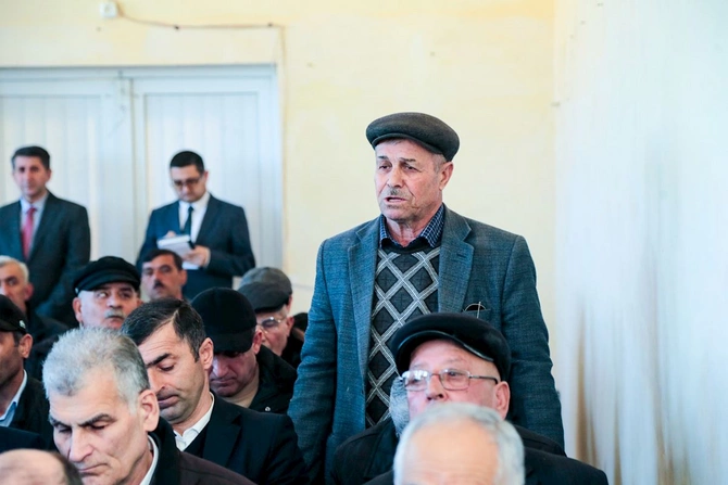 Rüstəm Xəlilov Quyçu kənd sakinləri ilə görüşüb — FOTOLAR