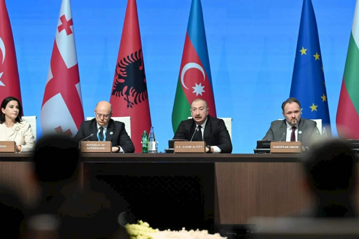 İlham Əliyev: Azərbaycanın Aralıq və Egey dənizlərində 22 milyon ton neftayırma potensialı olacaq