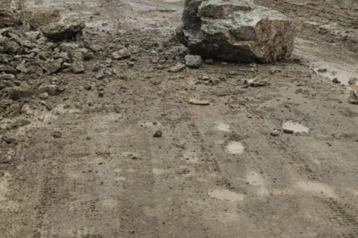 Ordubadda qaya uçqunu oldu — FOTOLAR