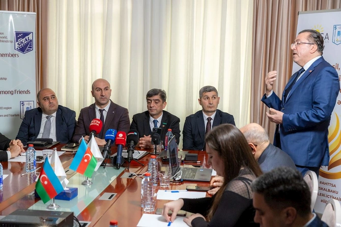 Bakıda Assosiativ Əməkdaşlıq Memorandumu imzalanıb — FOTOLAR