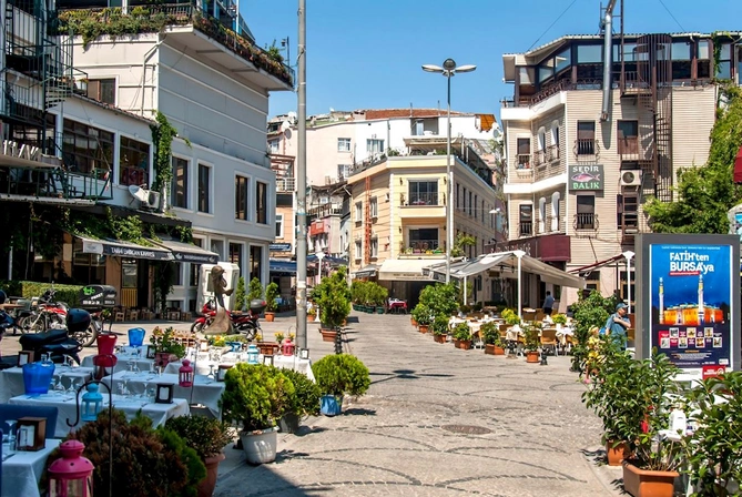 İstanbulun məşhur abidələrindən kənarda: Yedikule və Samatyanın gizli irsi — FOTOLAR İstanbulun məşhur abidələrindən kənarda: Yedikule və Samatyanın gizli irsi — FOTOLAR