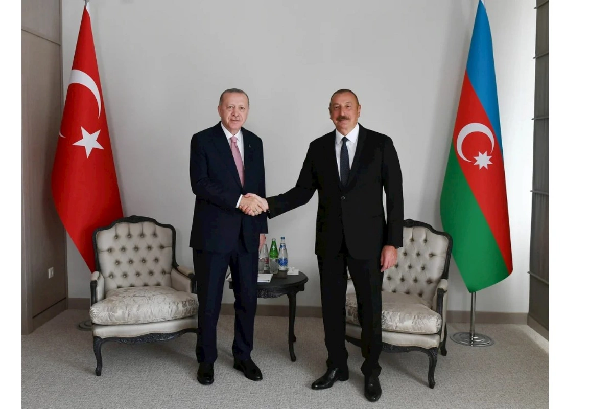 Ərdoğan Prezident İlham Əliyevə zəng edib, İranın dron hücumunu qınayıb