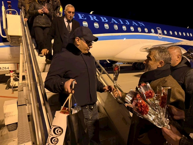 Naxçıvana düşən PUA səbəbilə Naxçıvan uçuşları ləğv edilərək Iğdıra yönləndirildi — FOTOLAR